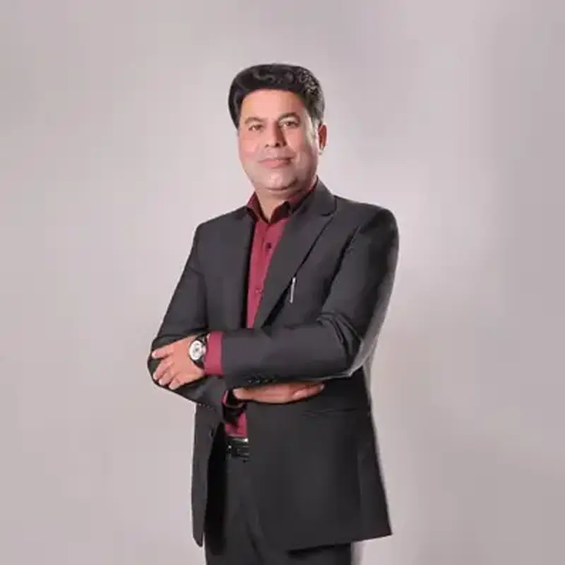 مدرس دوره آموزش پداگوژی و مربیگری فنی حرفه ای در آموزشگاه کلید هنر اصفهان