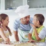 کلاس شیرینی پزی کودکان - تصویر 2